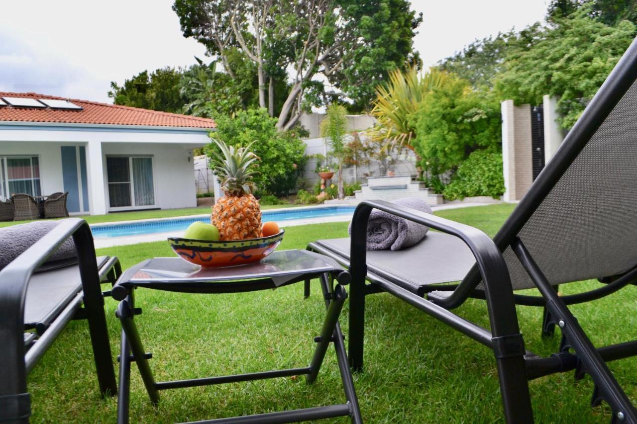 Grenadilla (Adults Only) Apartment Constantia Bagian luar foto