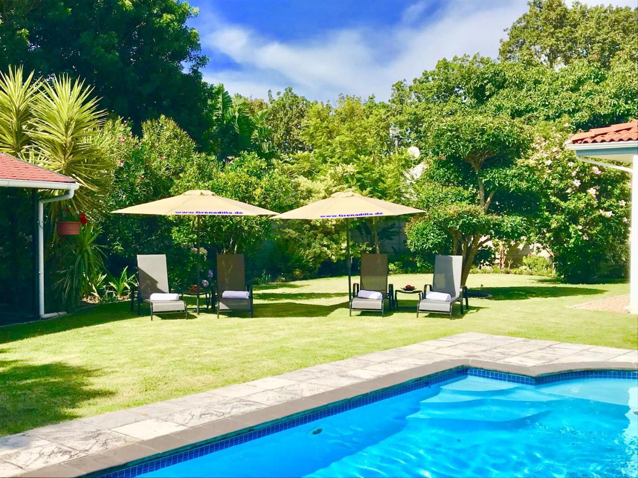 Grenadilla (Adults Only) Apartment Constantia Bagian luar foto