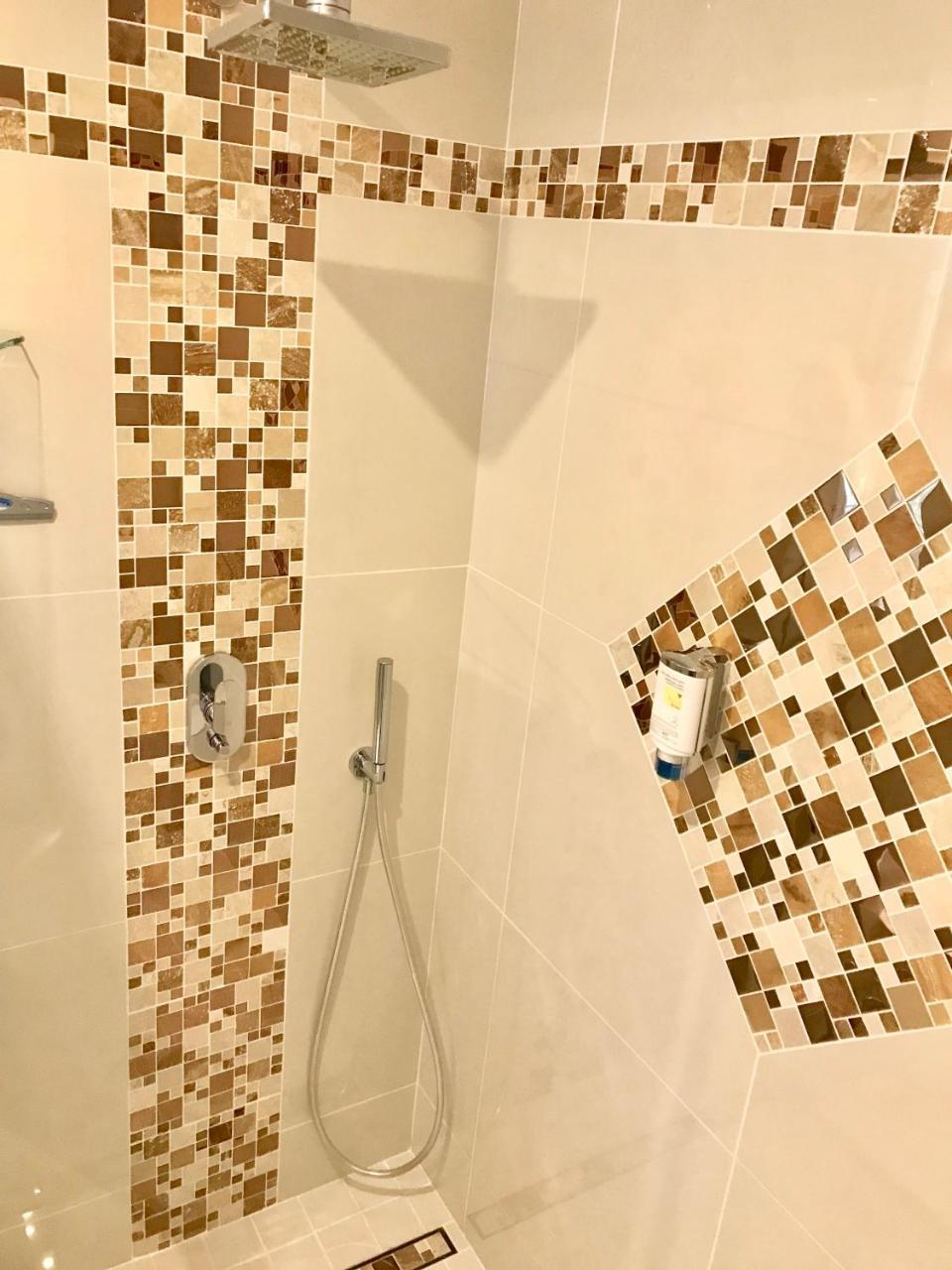 Grenadilla (Adults Only) Apartment Constantia Bagian luar foto