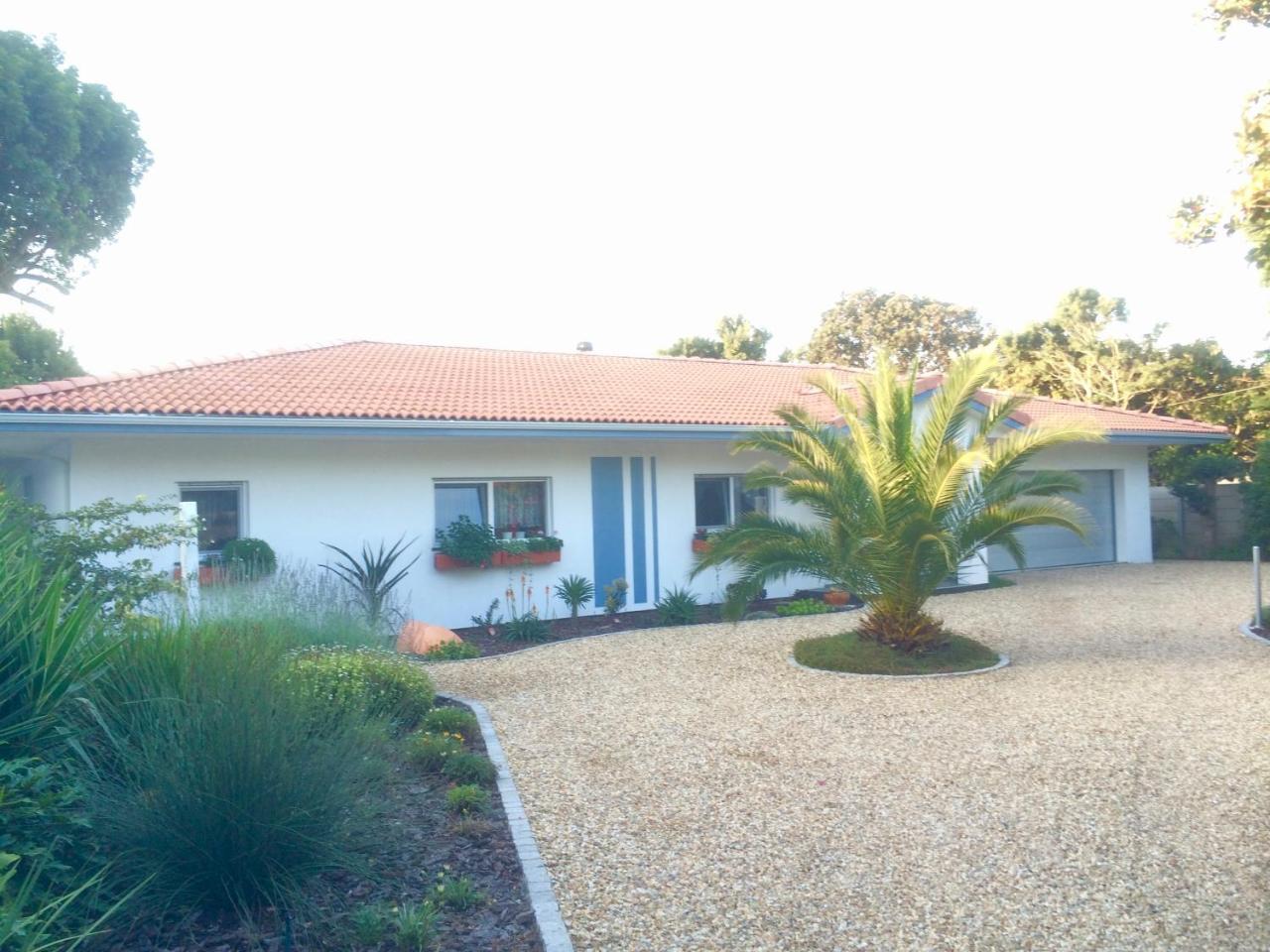 Grenadilla (Adults Only) Apartment Constantia Bagian luar foto