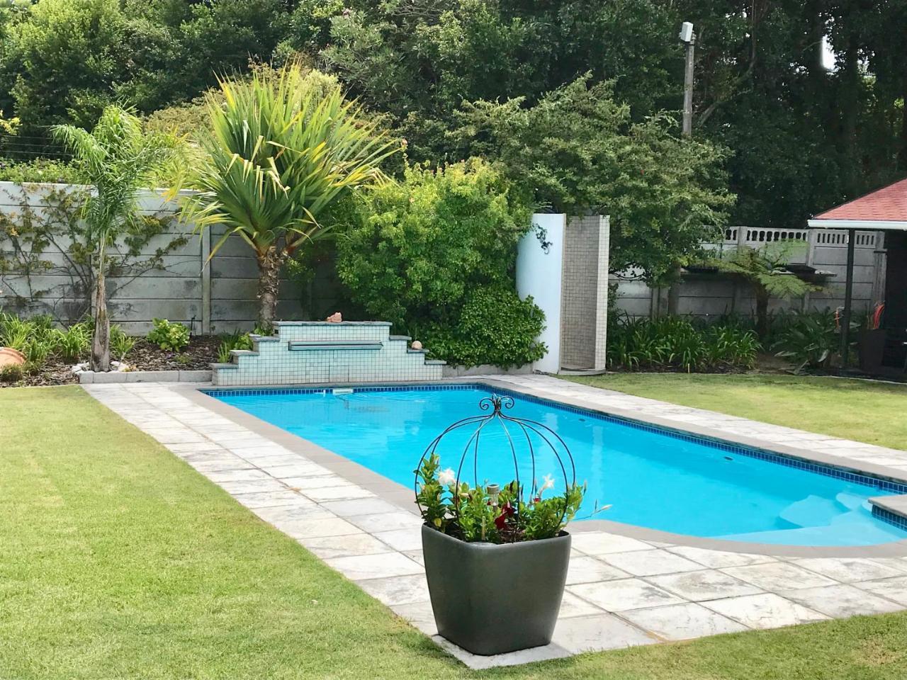 Grenadilla (Adults Only) Apartment Constantia Bagian luar foto