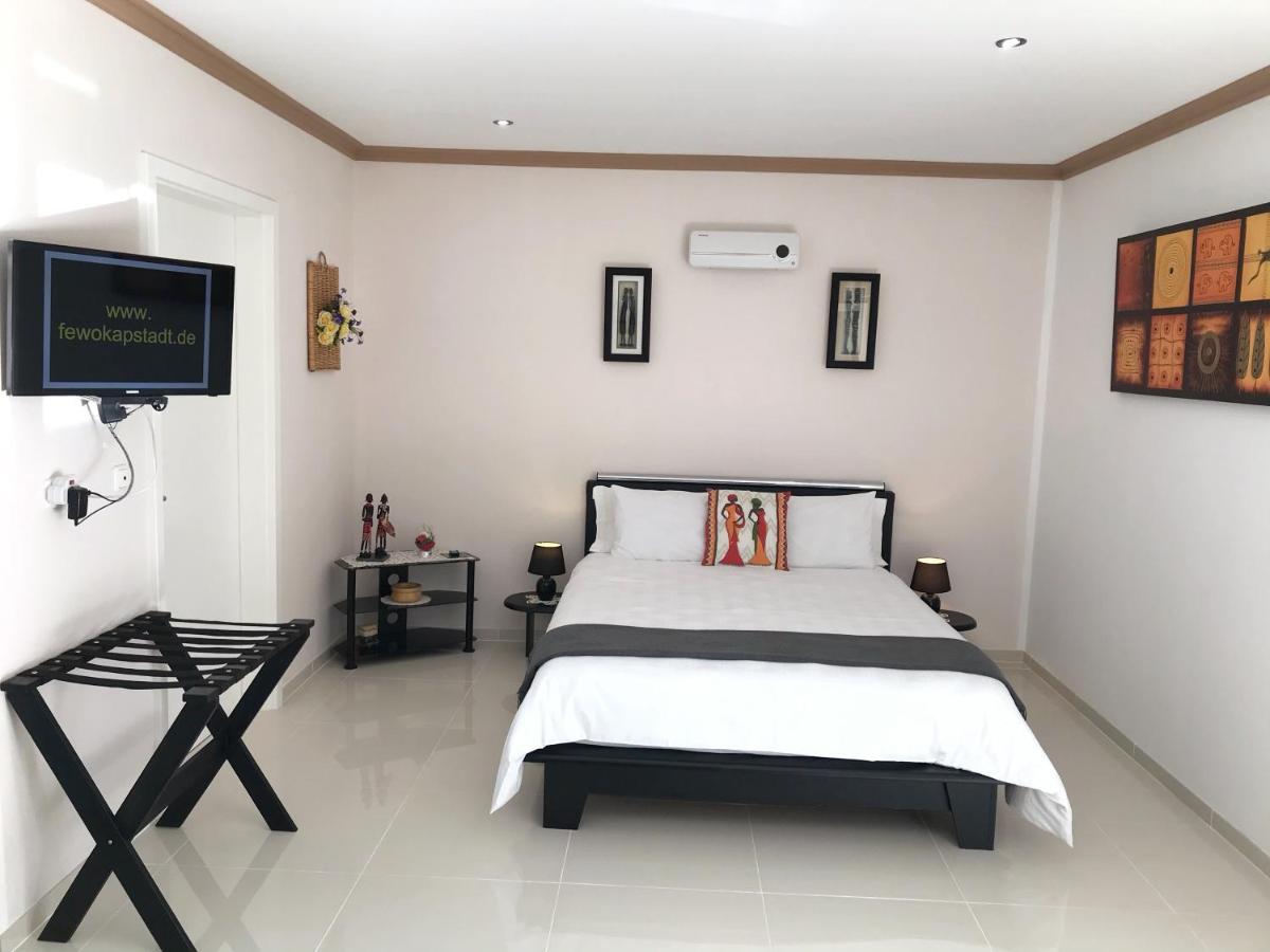 Grenadilla (Adults Only) Apartment Constantia Bagian luar foto