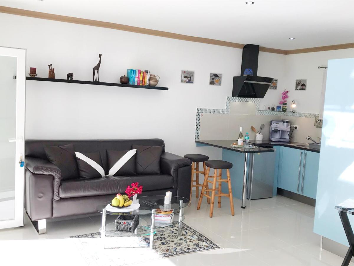 Grenadilla (Adults Only) Apartment Constantia Bagian luar foto