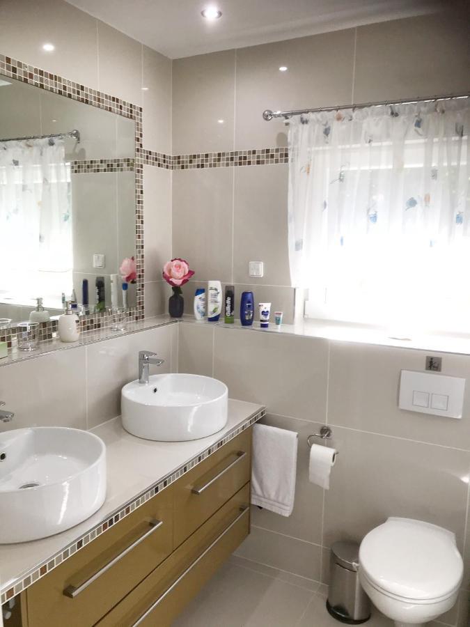 Grenadilla (Adults Only) Apartment Constantia Bagian luar foto