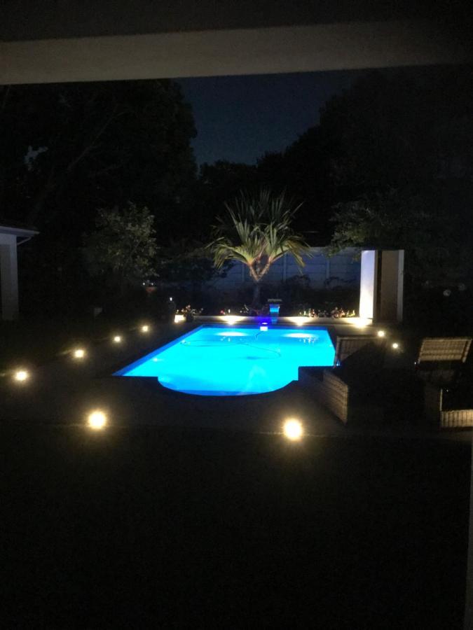 Grenadilla (Adults Only) Apartment Constantia Bagian luar foto